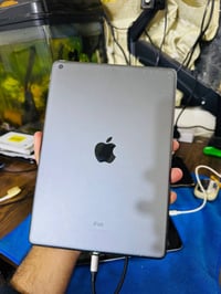 ايباد ٩ • مقفول ايكلاود