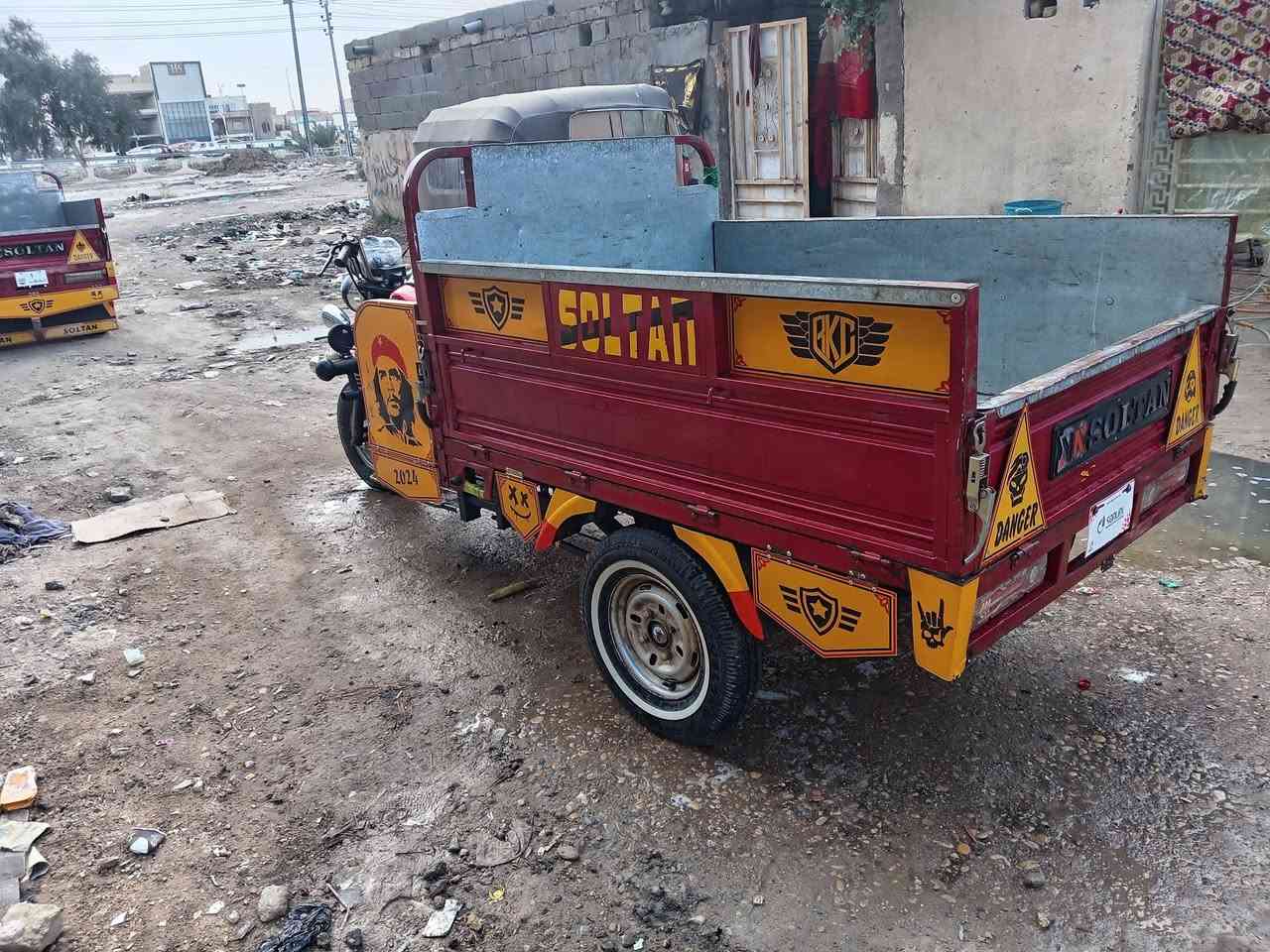 السلام عليكم ستوته لبيع صلطان  موديل 21مكفوله كفاله عامه سعر 3100وبيه مجال لشراي ***********
