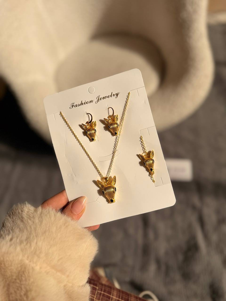 عندي شغلات بعد ما ناشرتهم
اي شيء يعجبكم رسلوني واحجيكلم سعر وتفاصيل 
والاسعار تناسب الكل
واكو توصيل لكل انحاء العراق


**إذا كنت صاحب هذا الإعلان وتريد حذفه لأي سبب، رجاءا أرسل رسالة إلى الدعم الفني**