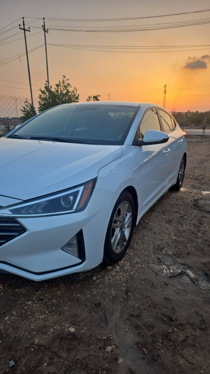 السلام عليكم 
للبيع النترا 2019 امريكي
رقم بابل 
صور الحادث بلمنشور 
حادثها حلو وبسيط
جاملغ ونص باب الباقي كفاله 
محرك جديد 
كير مامفتوح 
مواصفات باب ثاني 
كامره 
رادار 
ويل كب 
السعر 133 وبيها مجال
السياره بلكفل موجوده 
جاهزه من كلشي 
لاستفسار 
*********** حلة, بابل
