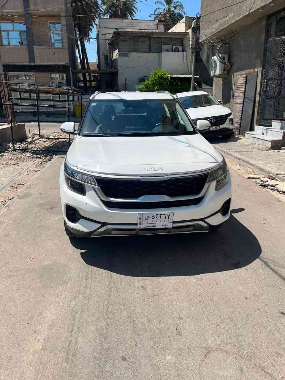 السلام عليكم كيا سلتوس 2022 فئة S
حادثها موضح بلصور السيارة مبيها تبديل ولا قطعة حتى الراديترات نفسها 
مواصفاتها : 
مانع انزلاق 
مانع انحدار 
بصمة تشغيل + ابواب
رادار 
تحديد مسار 
اطفاء ذاتي 
كشنات جلد ومخمل 
اشاير بلمري 
شاشة تدعم ابل كار بلي 
تدفئة بلكشنات 
مودات قيادة ايكو وسبورت ونورمال 
دبل بصمة 
ماشية 38800 ميل 
اني مستوردها السيارة منً اجت من امريكا على ايد وحدة 
مكانها بغداد الاعظمية السعر 147 وبيها مجال بسيط  ***********
