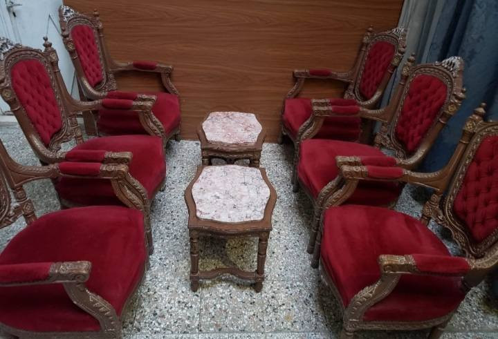 للبيع
غرفة ضيوف عبارة عن 6 كراسي و3 طاولات
خشب زان حفر يدوي وقماش مخمل تقيل
رخام الطاولات ايطالي
بسعر حلو ولقطة مناسب جدا للعيد واستقبال المحبين
0988553308


**إذا كنت صاحب هذا الإعلان وتريد حذفه لأي سبب، رجاءا أرسل رسالة إلى الدعم الفني**