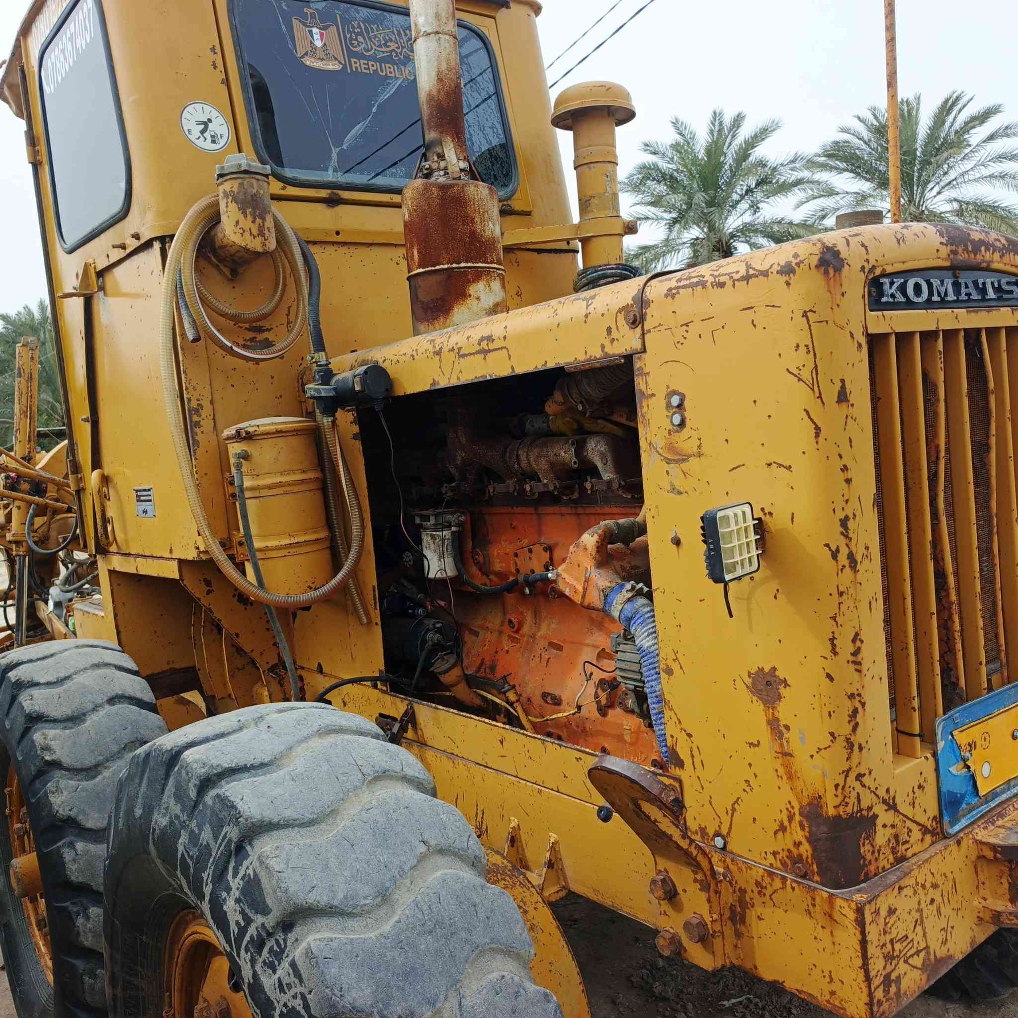 سلام عليكم كريدر كماتسو 37 موديل 82
تخم تاير رقم مثنه محرك ستندر مكينه خير من الله 
السعر 25 وبيه مجال استفسار انتصال عل رقم 
***********
