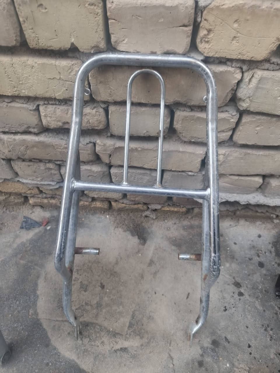 سلام عليكم  غراض للبيع  محرك ارشه +
سله نامه +سدر نامه +ويل ارشه +تانكي + اشاير + بك وره + ماشه  غراض كامله الشراي *********** يرسلني وتساب متواجد مكاني ناصريه قضاء الاصلاح
