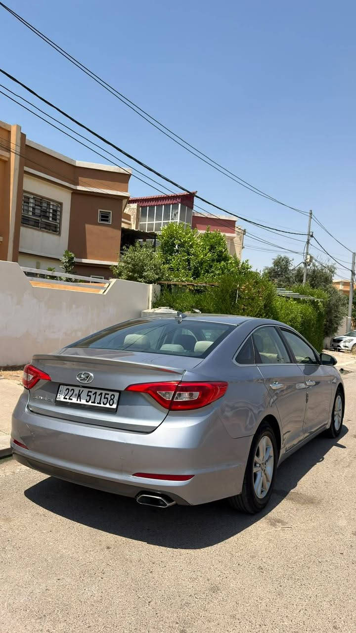 سلام عليكم البيع سوناتا 

موديل2017رقم اربيل تحويل ثاني يوم 
حجم المحرك 2400/GDi
كير محرك كفالة
بيه صبغ ٢ جاملغ خلفي 
تخم تاير حداديه تبريد مكفوال اي نقص مابيه سيارة مكان اربيل اي ستفسار تصال ع رقم ***********
$السعر 112وبيه مجال
