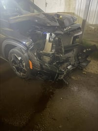 موديل ٢٥سياره حادث تواصل للاستفسار ٠٧٧٥٩١٠٨٢٢٨