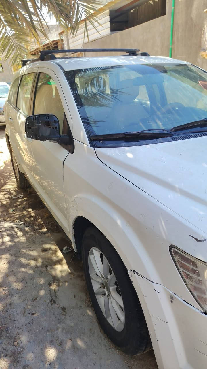 السلام عليكم
دوج جورني للبيع موديل 2013 سياره غرق بسيط صار لها عندي من 2018 لحد الان باسمي تحويل ثاني يوم 
 كهربائيات السياره كلها شغاله  سياره تبريد ثلاث قطع تحكمات ستيرن كشن سائق كهربائي سبعه راكب السنويه مامجدد بسبب الإهمال خمس سنوات بس بيها كازكيت سياره تحمه الكير مبدل قبل اقل من سنه السعر ٩٥ وبيها مجال


**إذا كنت صاحب هذا الإعلان وتريد حذفه لأي سبب، رجاءا أرسل رسالة إلى الدعم الفني**