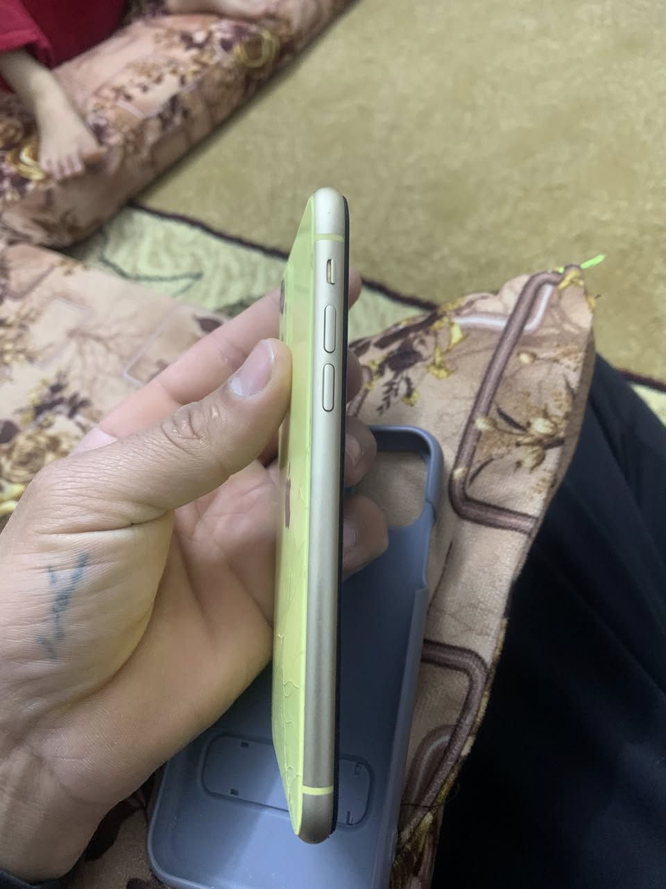 للبيع آيفون ١١ذاكره ٦٤البطاريه ١٠٠ الجهاز فيس إيدي ما يشتغل والباقي كله شغال السعر١٣٠/

***********
