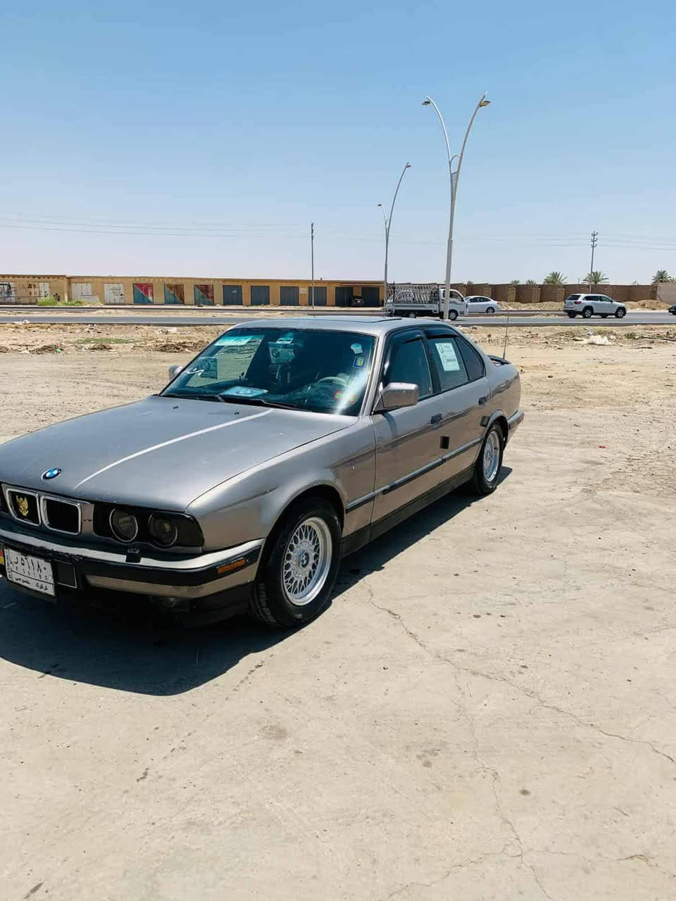 للبيع او مراوسه بي ام محرك 525 كاسكيت محروق موديل 1989رقم موبايل او واتساب ***********
