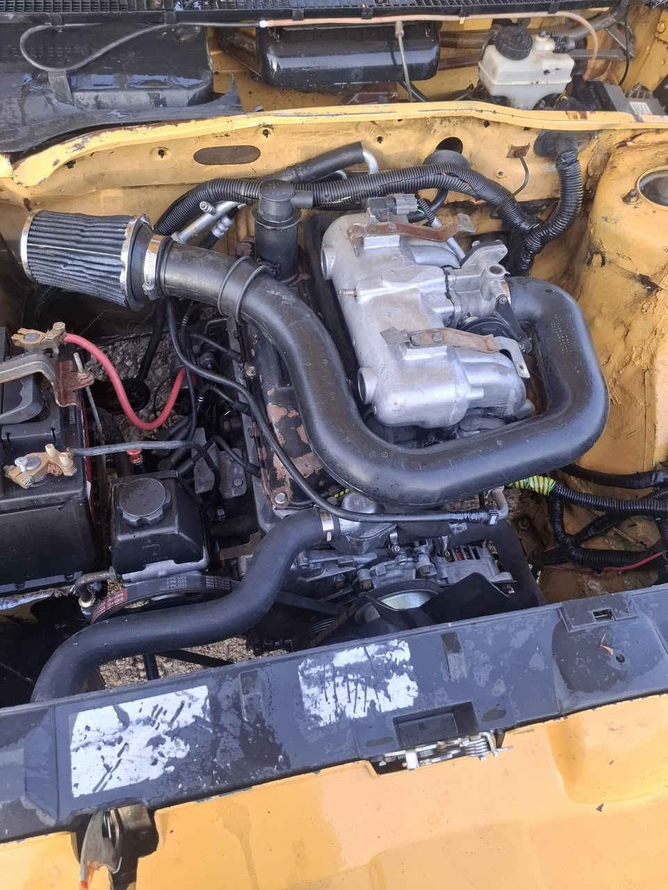 بيجو موديل٢٠١٠جاهزه تخم تاير حداديه مكينه كير جديد سعرها ١٧٥٠ مكاني واسط شيخ سعد ***********
