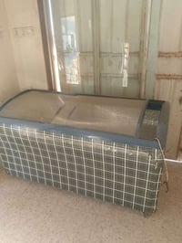 مجمدة • للبيع