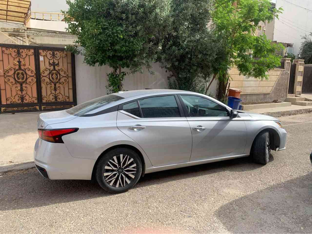 عربى/کوردى
نيسان
ألتيما, Sv, 2024
عدد الأميال : 19,000 ميل
ضرر: ٣ قطع صبغ واحد مبلد بيلاد 
سلندر: 4 سلندر
محرک: 2.5
السعر / 144 
الكاميرا الخلفية - مستشعر وقوف -  بصمة  - مراقبة النقطة العمياء - نظام المفتاح الذكي - مقاعد كهربائية - 8 وسادة هوائية - مصابيح زينون الأمامية - أبل كاربلاي - التشغيل عن بعد - ABS - رادار - الضوء العالي التلقائي - نظام تنبيه السائق

📍العنوان: كركوك
‪+964 774 957 2433‬
 
************
نیسان
ئەلتیما, Sv, 2024
ماوەی ڕۆیشتن : 19,000 ميل
بۆیاغ: ٣ پارچە واحد گوڕاوە بیلاد
پستۆن: 4 پستۆن
بزوێنەر: 2.5
 نرخ / 144 
کامێرای دواوە - حەساس  - بەسمە  - ئاوێنەی ڕادار - بەسمە - کورسی کارەبایی - 8 ئیرباگ - لایتی پێشەوەی زینۆن - ئەپڵ کارپلەی - شەغال - ABS - ڕادار پیش و دوا - 

📍  ناونیشان: کەرکووک

‪+964 774 957 2433‬ كركوك, العراق


**إذا كنت صاحب هذا الإعلان وتريد حذفه لأي سبب، رجاءا أرسل رسالة إلى الدعم الفني**