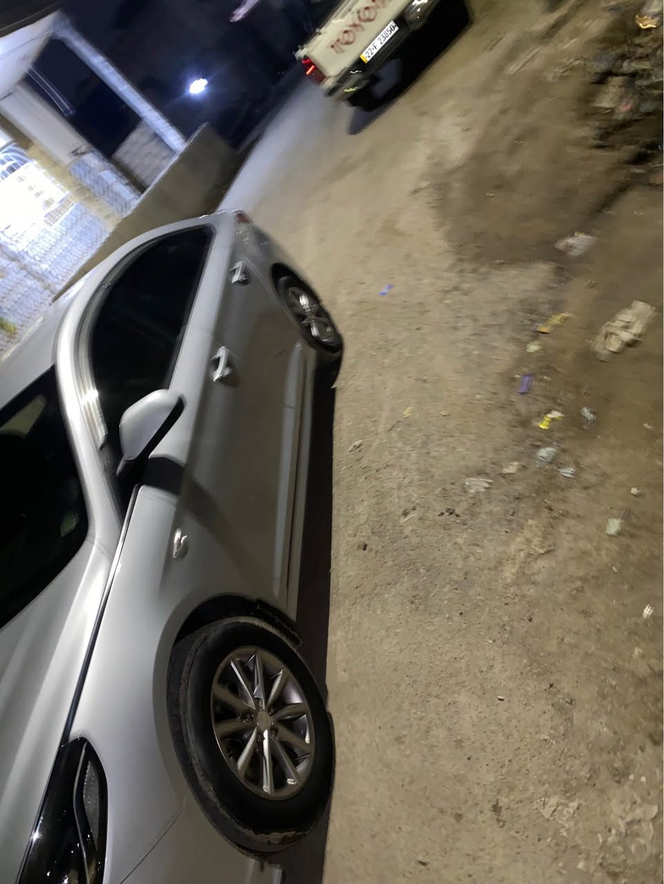 السلام عليكم سوناته وارد كوري ٢٠ معلايه ٢٣ رقم بصره  السياره كفاله عامه جديد السياره فول عده الفتحه و البصمه حساسات امامي خلفي مرايات شفط شاشه كشنات كهربائي تدفئه تبريد مكينه كير حداديه كفاله تايرات ب الباكيت  السياره جديده 
مكاني البصره 
السعر 164 و بيه مجال
*********** البصرة, العراق
