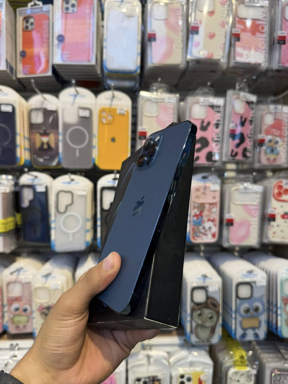 ♥️ايفون 12 برو ماكس ماستر عربي♥️
🔥🔥السعر: 525 الف دينار فقط🔥🔥

ذاكرة 256
بطارية 80‎%‎
نضافة 100‎%‎
مكفول مامفتوح
مامبدل بي قطعه
كارتونه الاصلية وياه

الاتصال:***********
العنوان: النجف الاشرف

