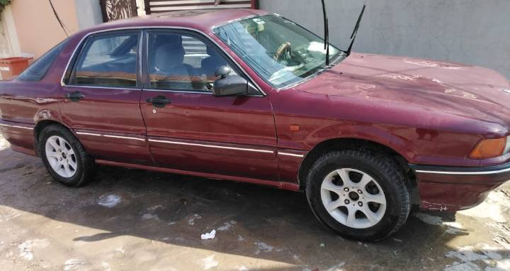 گلنت مستبوشي92
صدر جديد
تخم تاير جديد
اوتوماتيك كهربائيات جامات
ورقة بانزين موجود 
***********
موجود ع واتساب
السعر 38 وبي مجال
