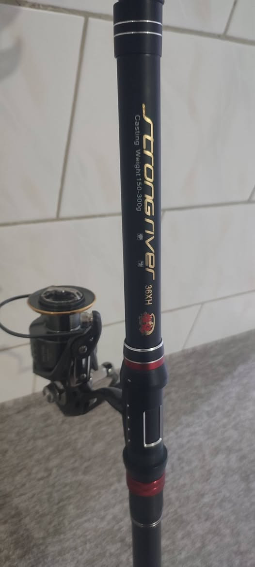 عدنا هذا عود صيد السمك، المكينة مالته قياس 7000.


**إذا كنت صاحب هذا الإعلان وتريد حذفه لأي سبب، رجاءا أرسل رسالة إلى الدعم الفني**