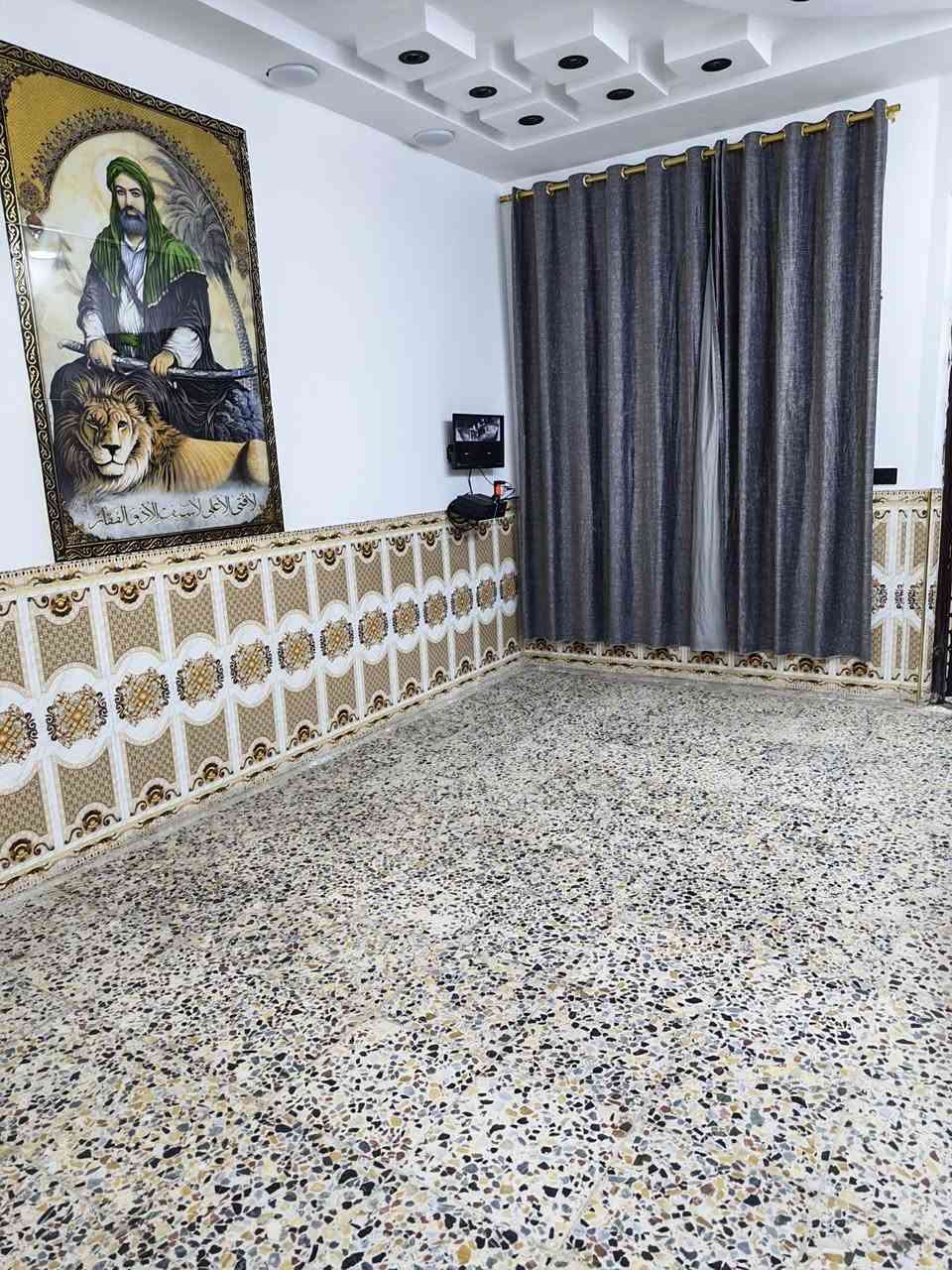دار للبيع مع راتب سنوي 6000000ستة ملايين  من شركة زين للاتصالات
كهرباء على مدار24ساعه بدون انقطاع
موقع حيوي مميز مقابل للتشجير على شارع 20م صابيات +شارع 20م للدوانم
رقم الدار 13827
يحتوي على
ستة غرف نوم
غرفه سويت
استقبال
مطبخ
حولي عدد2
حمامات عدد3
منور عدد2 
خدمات كامله مدارس قريبه+تبليط+ماء+كهرباء+مجاري+انترنت
الدار حديث وجاهز للسكن
للاستفسار اكثر التواصل مع صاحب الدار 
جمال علي غانم 
رقم صاحب الدار
***********
