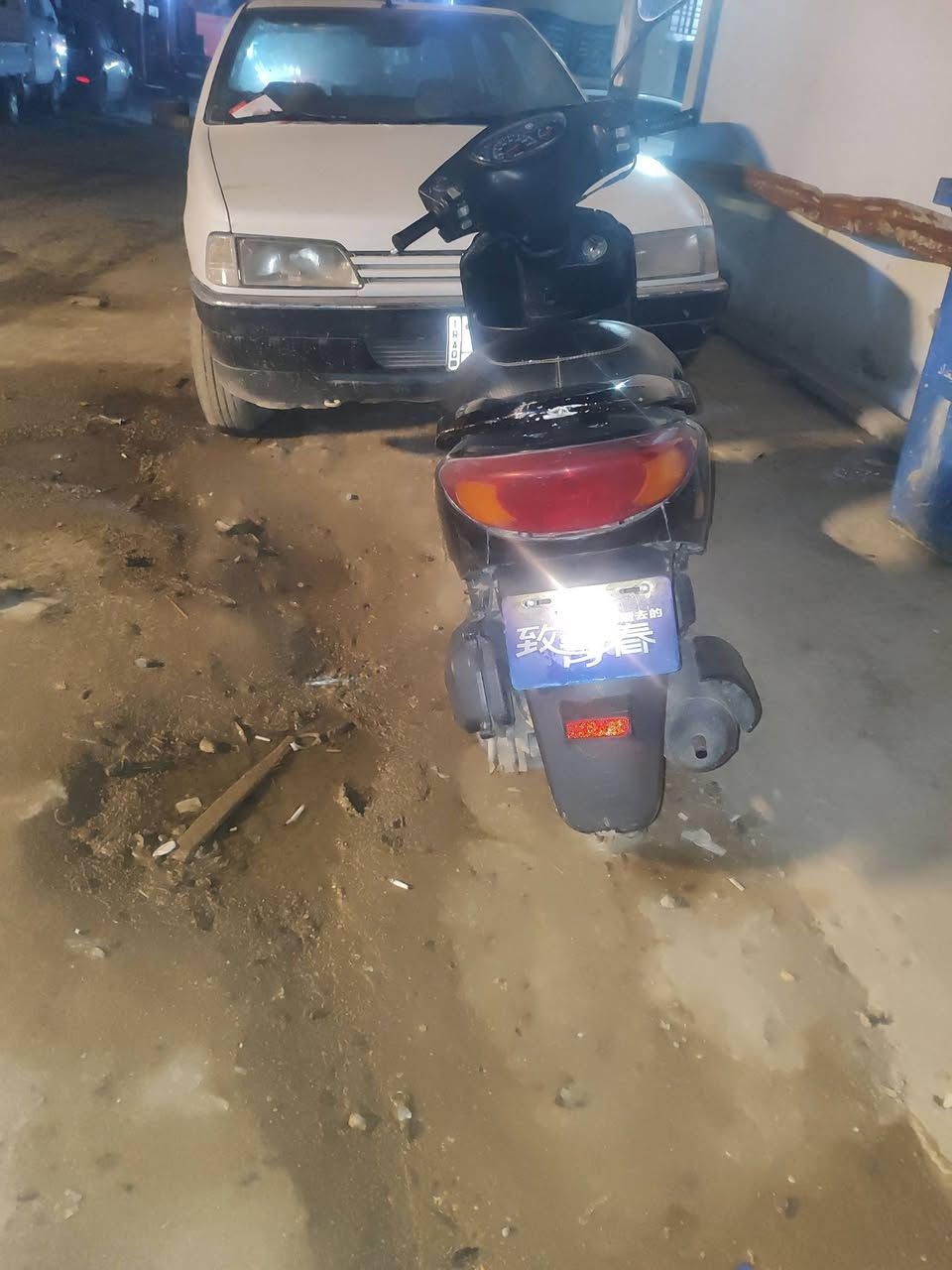 سلام عليكم بريز لايت عالي دراجه مكفوله خرسه مكينته نكره بكل وقت كهربائياتهه كامله السعر 700وبيهه مجال قليل مكاني بغداد الحريه وهذا رقمي ***********
