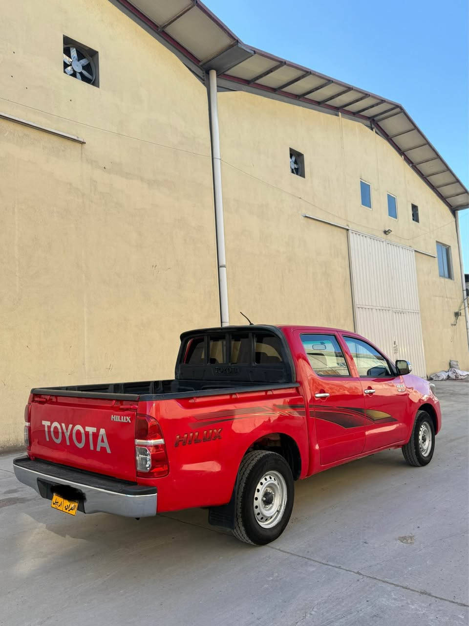 مەرزیە مۆدیل ٢٠١٣ شەریکە جیهان پارچە رەش لەسەر ساغى سەیارەکە تەنها ١٧٦ هەزار کیلۆمەتر رۆشتووە لەسەر دەقی شەریکە ماوە مەکینەی نەکراوەتەوە بەشەرتی گێرو مەکینەو تەبریت و ئەکسل و تەقە و رەقە سەنەوی بەسەرچووە سەیارەکە لە هەولێرە

نرخی ١٥٤

*********** أربيل, العراق
