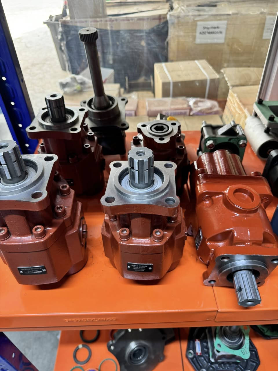 محل (عزيز فاروق)وكيل وحيد بالعراق
أربيل الصناعه الشماليه
يوجد توصيل محافظات العراق

0750 440 6322 ☎️
0773 440 3232 ☎️
