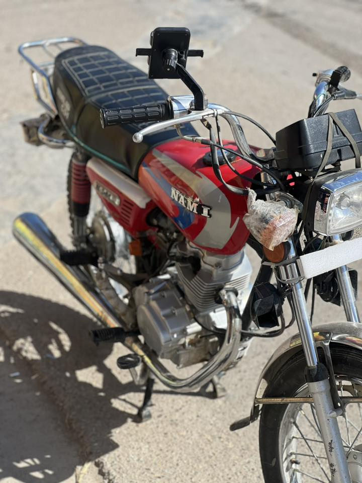 سلام عليكم للبيع نامه أربعه كير محرك مكفول ممفتوح دراجة خير من الله برغي ما نقصهة مكاني حالياً الدوره ابو دشير اوراقها كامله هـ***********بي واتساب دراجه سعرهة سعر600بيهة مجال
