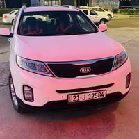 للبيع سورنتو 14 خليجي 4 سلندر  7 راكب تبريد 3 قطع مكينة كير   مكفولات ...