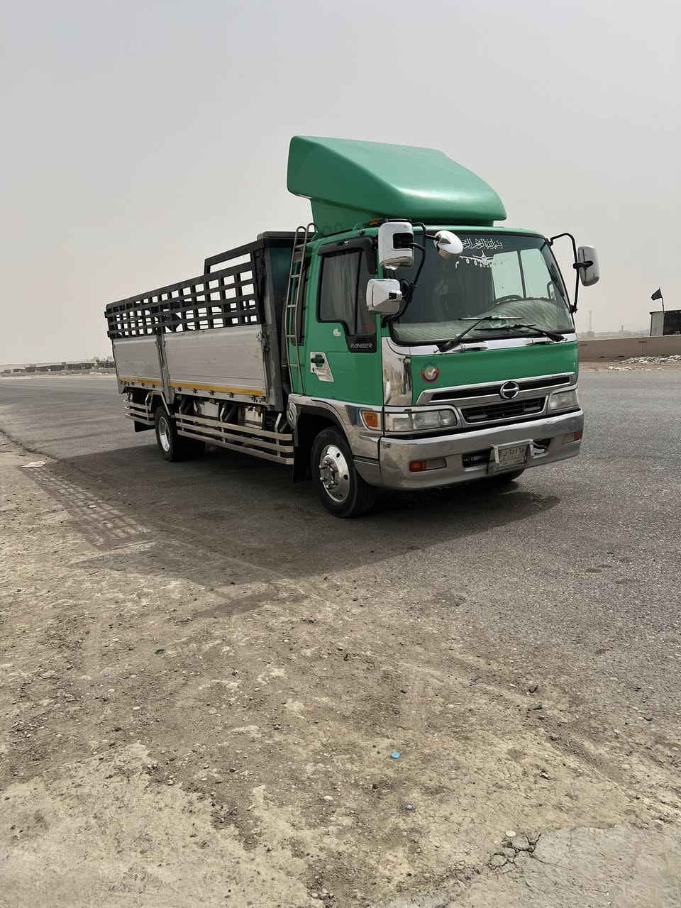 اللهم صلي ع محمد وآل محمد 
هينو انكر 80 فاكيوم
رقم بصره تحويل مباشر 
مديل 2000 اصل طول 6 وربع 
تخم تاير بدي قطعتين صفاح 70 تبريد وي سويج 
سياره ماعايزه برغي بكاني ناصريه ***********
