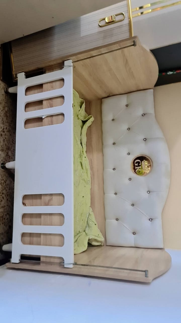 كاروك ابو تاج مستعمل قليل مكاني بغداد 
السعر 150


**إذا كنت صاحب هذا الإعلان وتريد حذفه لأي سبب، رجاءا أرسل رسالة إلى الدعم الفني**