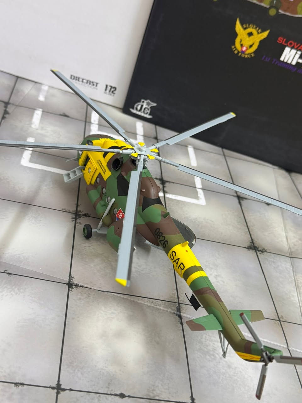 مروحية ميل مي-17
حجم 1:72
معدن بالكامل 
انتاج C Wings Force
للاستفسار دايركت

C Wings 1:72 Mil Mi-17 Hip Slovak Air Force


**إذا كنت صاحب هذا الإعلان وتريد حذفه لأي سبب، رجاءا أرسل رسالة إلى الدعم الفني**