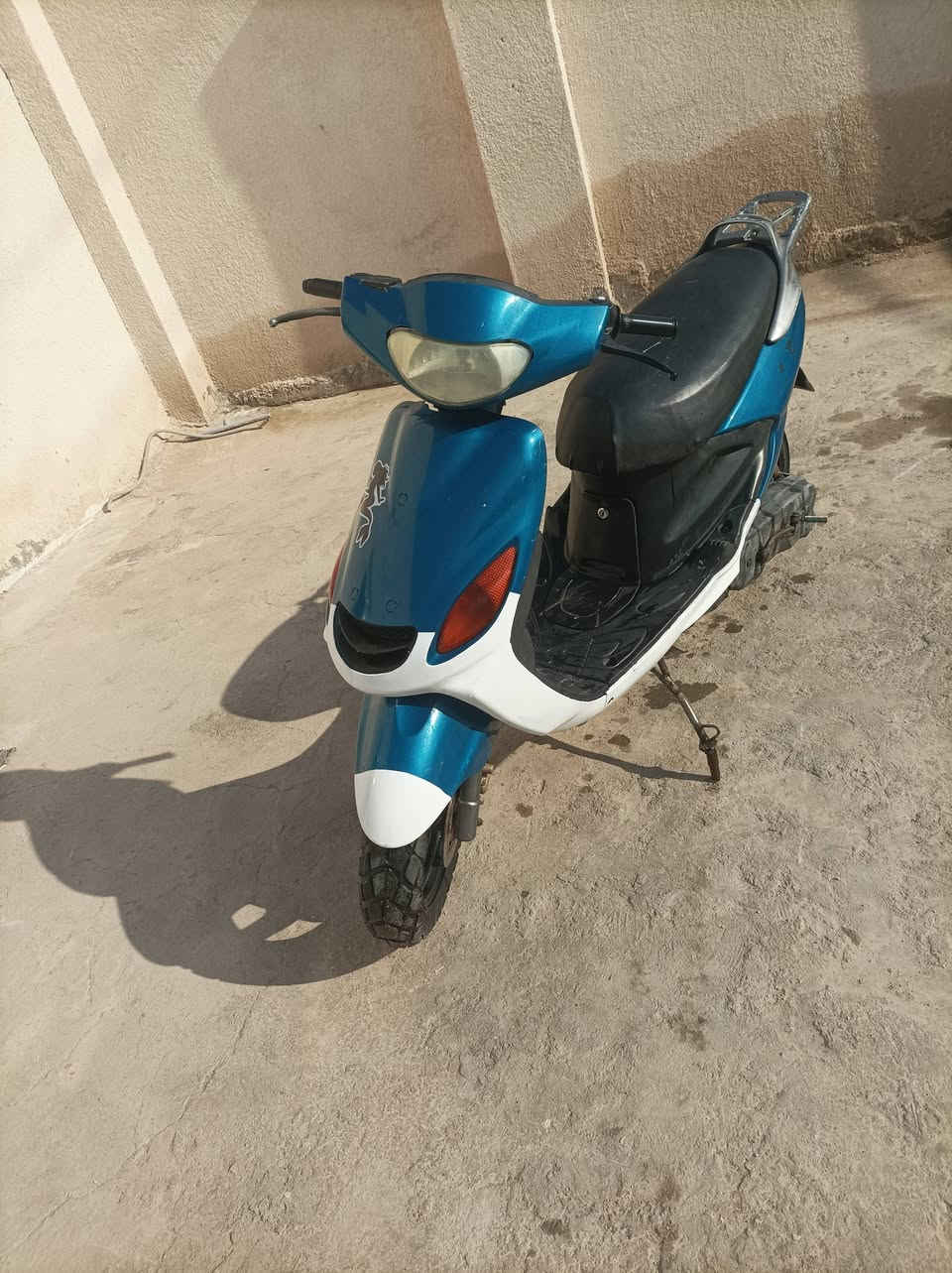 دراجه دولفين ياباني مفتوح كهربائيات سلف شغال مكينه ناعمه 350 مكان الرميثه***********
