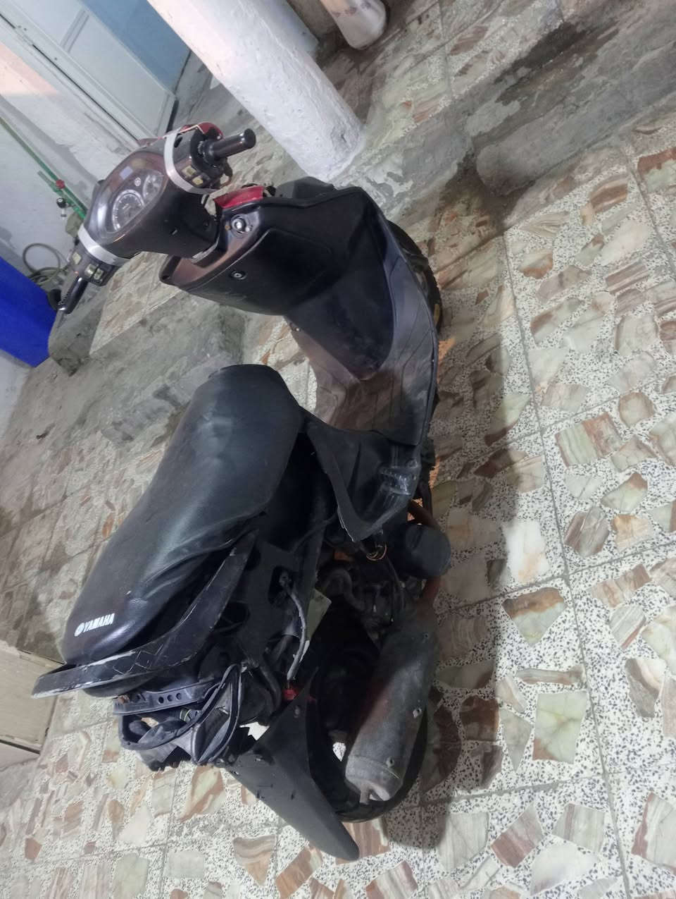 دراجه فراشه ماكينه نظيفه رادلها صفحه مال هندر الدراجه شغاله من كهربائيات استوى مبدل دهن ونبدل كابريتر جديده 772 712 5663 السعر 175 وبيها مجالم مكاني البصره المعقل خمسه ميل


**إذا كنت صاحب هذا الإعلان وتريد حذفه لأي سبب، رجاءا أرسل رسالة إلى الدعم الفني**