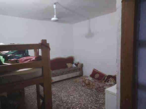 السلام عليكم ببت 100متر زراعي مكان الزعفرانيه الامانه بيت ركن بيت نضيف جاهز اي نقص مابي غرفتين نوم وستقبال وصاله صحيات خدمات المنطقه كامله شارع تبليط السعر خابر و تدلل ويرهم بل قصط الشراي يخابر بخدمتكم ***********
