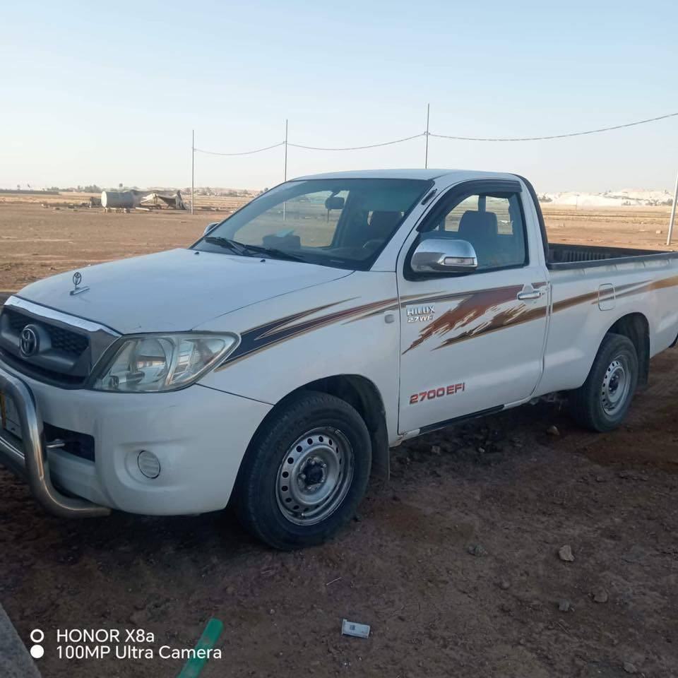 تيوتا للبيع موديل 2008 رقم النجف مشروع وطني  شرط التحويل  العنوان كركوك  السعر 110 السيارة نضيفه والـصور قدامكم     للاتصال ***********
