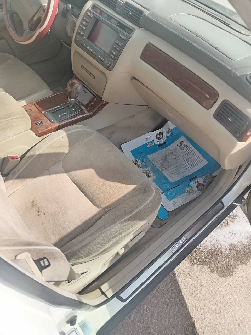 سلام عليكم سيارة ملكة للبيع أدوات كص جنطة موديل ٢٠٠٢ سيارة جاهزة علة اخر حباية كير محرك مكفولات بيهة ارقام وسنوية انكليزي شرط الحاسبة تخم تاير تبريد تتفة شغال لايت عالي ناصي يشتغل سيارة جاهزة ونضيفة اسعر ٣٨ وبيهة مجال بصيط العنوان ميسان العمارة وهاذة رقمي ***********
