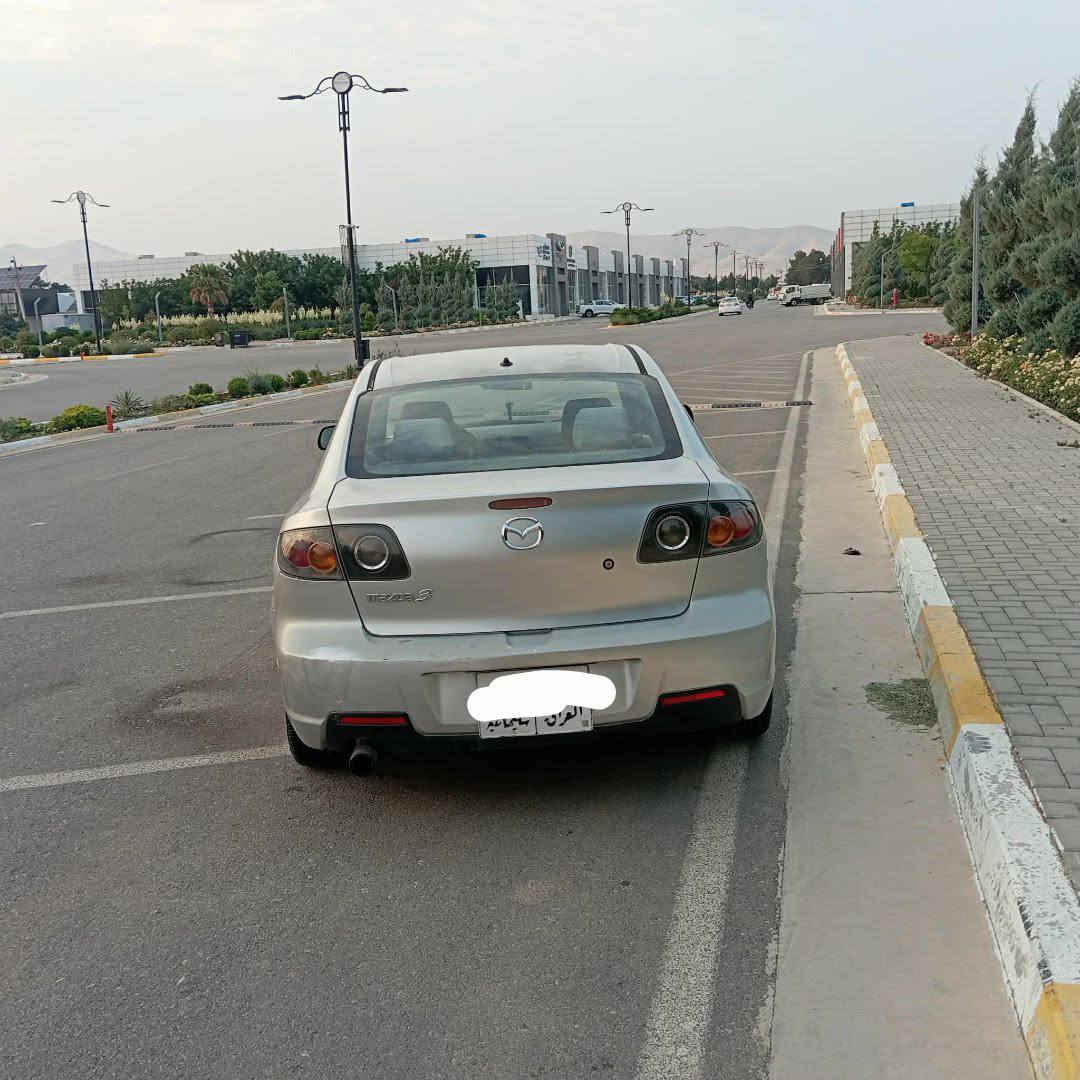 مازدای ٣ مۆدێل ٢٠٠٨ گێڕ اۆتۆماتیک و عادی ڕەنگی سلفەر مەکینە ١٦ ی بیلاد ٢باڕچەی بویاخە بی ناوگڕتن دەعموو لێدڕاوی نیە گێڕو مەکینەو تەقەو ڕەقە بەشەڕت سەنەوی بەسەڕ نەچوە ره قەم سلێمانیە سعر ٦٥ گڵاو کەمێک معامەلە لەسلێمانی زم *********** فایبەڕ وەتساب لەسەرە شربازهير, السليمانية
