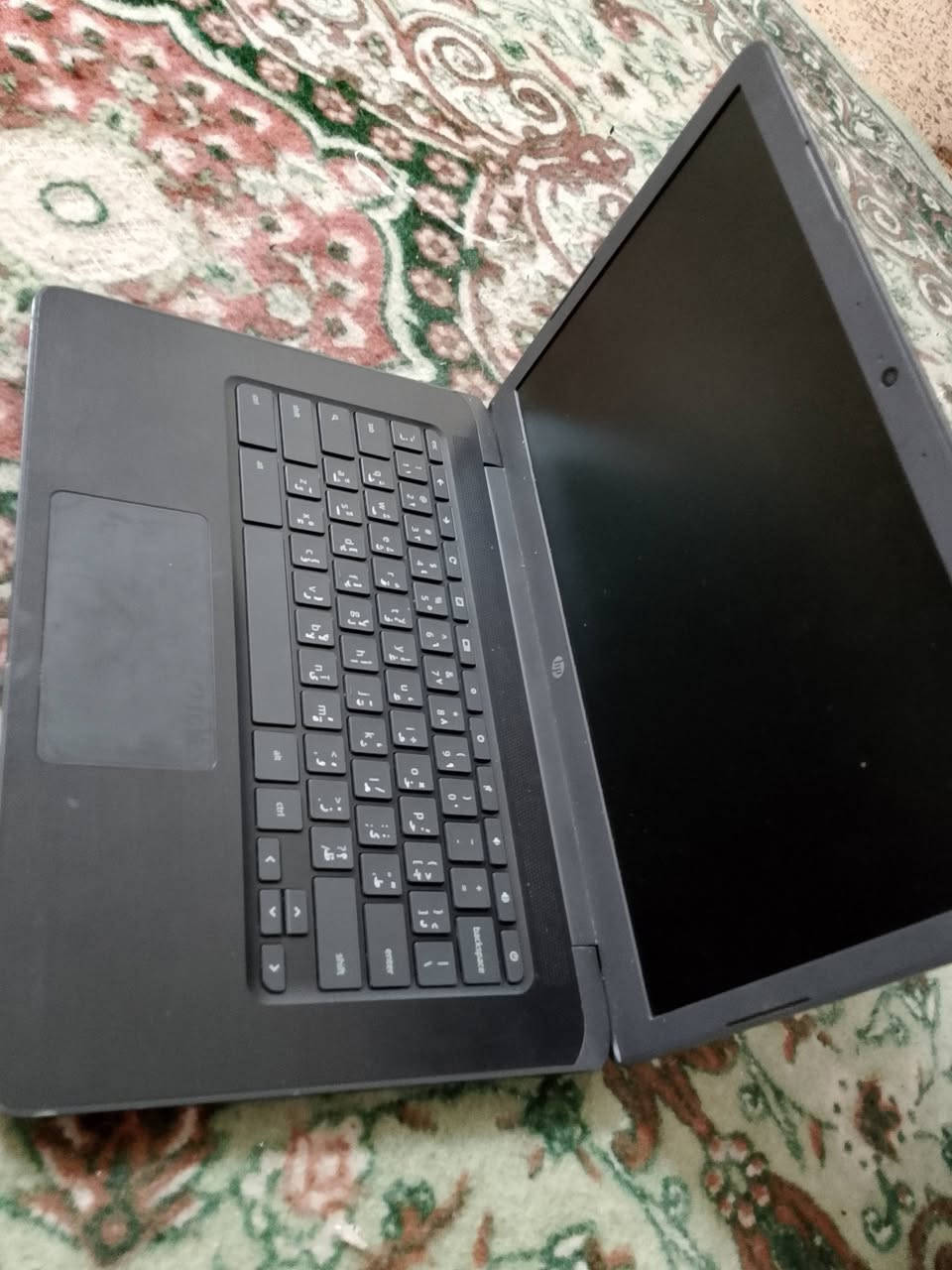 لابتوب للبيع نضام كروم كامل كلشي مابي مداخل تصليح لل استفسار واتساب او خلص ***********
