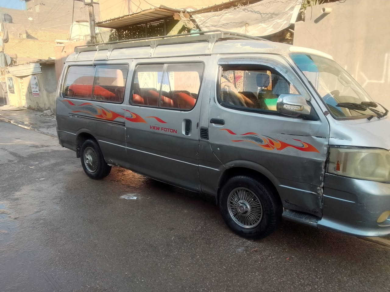 السلام عليكم سياره فتون مديل2010سياره جاهزه خير من الله مكلف بي النشر هاذ  رقم صاحبه  ***********
