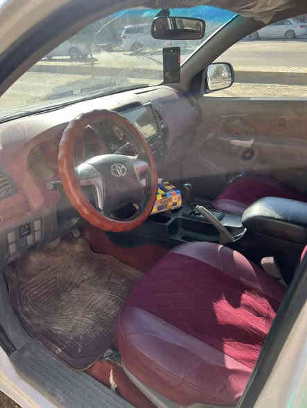 تيوتا ٢٠١٣ 
ساري كويتي 
رقم صلاح دين 
الضرر حريق ومعمره
رقم الهاتف ***********
