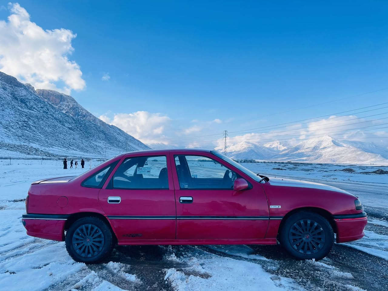 .                               بِسْمِ اللهِ الرَّحْمَنِ الرَّحِيْم
ئۆپڵ ڤیکترا : مۆدێل 1989

 ئاڕمی پلاستیکی سلێمانی 
بێ تەقە و رەقە تا بڵێی توند و تۆڵە 
گەرمی و کارەبایی کامل مەزبوت 
مەکینە 18ی مەرغوب
رەشاشی تازە گۆراوە و بەنزین زۆۆر کەم دەخوا 
کامل کورە کراوە بۆ جوانی
 گێڕ و مەکینە هەمووی بە شەرت 
33 و مەجال

ژمارەی خاوەنی سەیارە☎️ ***********
