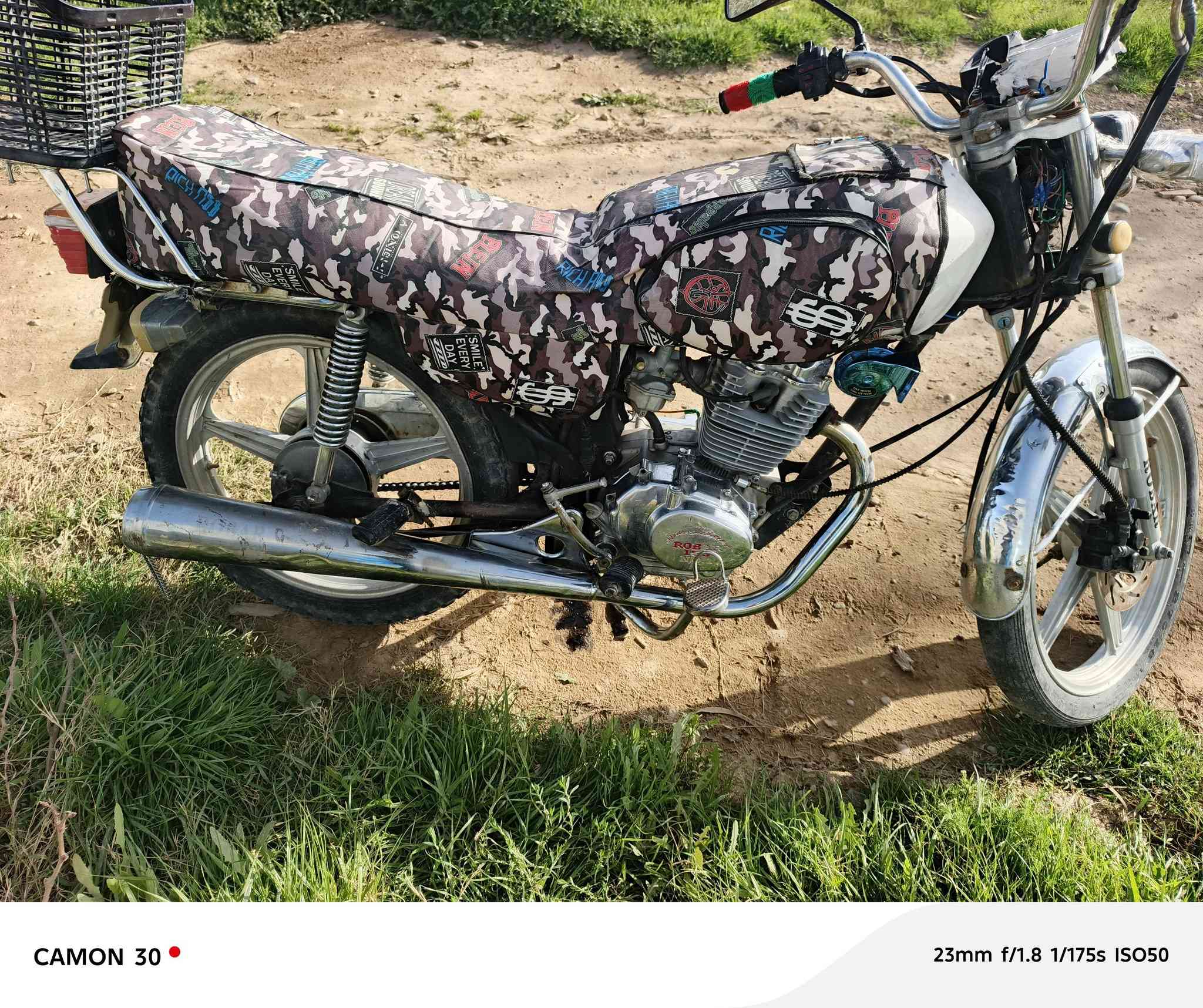 السلام عليكم موطور روبار خمسه5 كيركلشي شغال للبيع السعر 275وبي مجال شي قليل رقم  ***********
