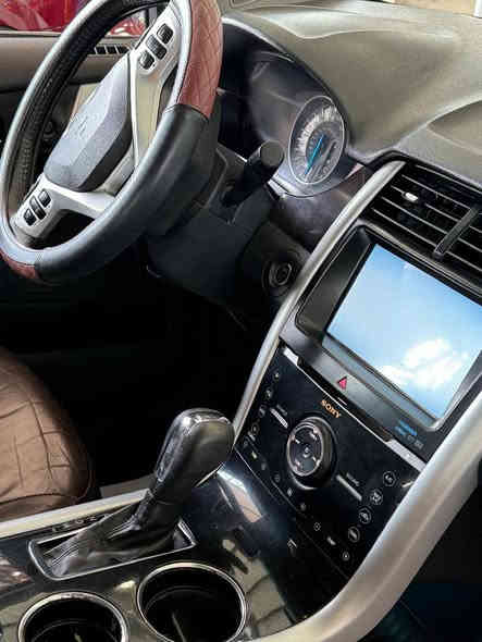 فورت ايدج موديل 2011 فول 1/1
مكينه 6
رقم بغداد مشروع وطني  بسمي 

 سعر 120. *********** مكاني بغداد شعب
