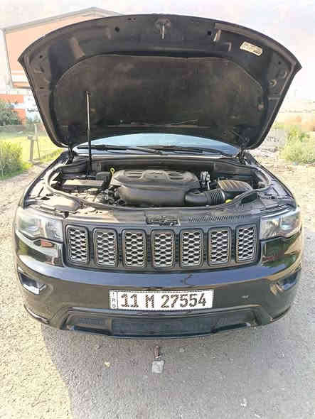 السلام عليكم 
جيب بلاك توب فول بدون فتحة 
بصمة 
جلد 
حساس خلفي 
تدفئة بلكراسي والاستيرن 
اوتو بارك
شاشة كبيرة اندرويد 
كراسي كهرباء 
صندوك كهرباء 
تبريد قطعتين 
ويل ٢٠
ماشية ٨٥
حادث جاملغ وبنيد شواصي سليمة
رقم بغداد الجديد باسمي هزة جديد تحويل مباشر 
السعر ٢٠٥ بي مجال بسيط 
مكان السيارة بغداد البياع 
***********
***********
