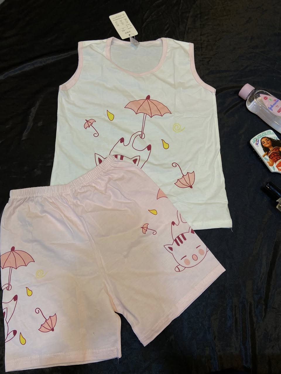 ملابس أطفال أسعار كلش مناسبه


**إذا كنت صاحب هذا الإعلان وتريد حذفه لأي سبب، رجاءا أرسل رسالة إلى الدعم الفني**