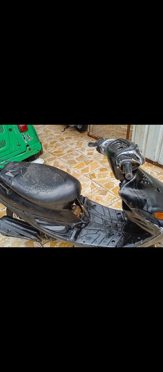 سلام عليكم  ذبانه يومها ام 9 لون اسود طفت. فجئه جانت تشتغل وسريعه صالها اسبوع من طفت 
تشتغل اشاير ولايت   ابيع كوم حديد من هلمكان
شراي خاص   مكاني
 العماره حي الحسين الجديد 
***********
