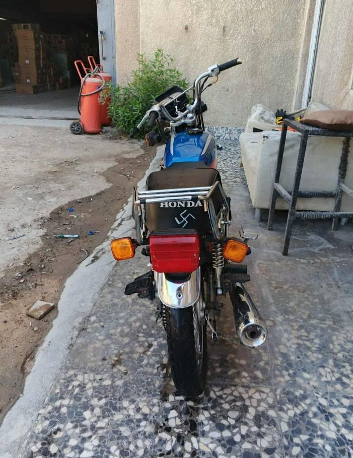 سلام عليكم اخوان دراجه4k أيراني. 2020  أوراق دراجه شوفت عينكم نضيفه ما مفتوحه لا تبخير لا تنقيص *********** ايراسلني سعرر 400
