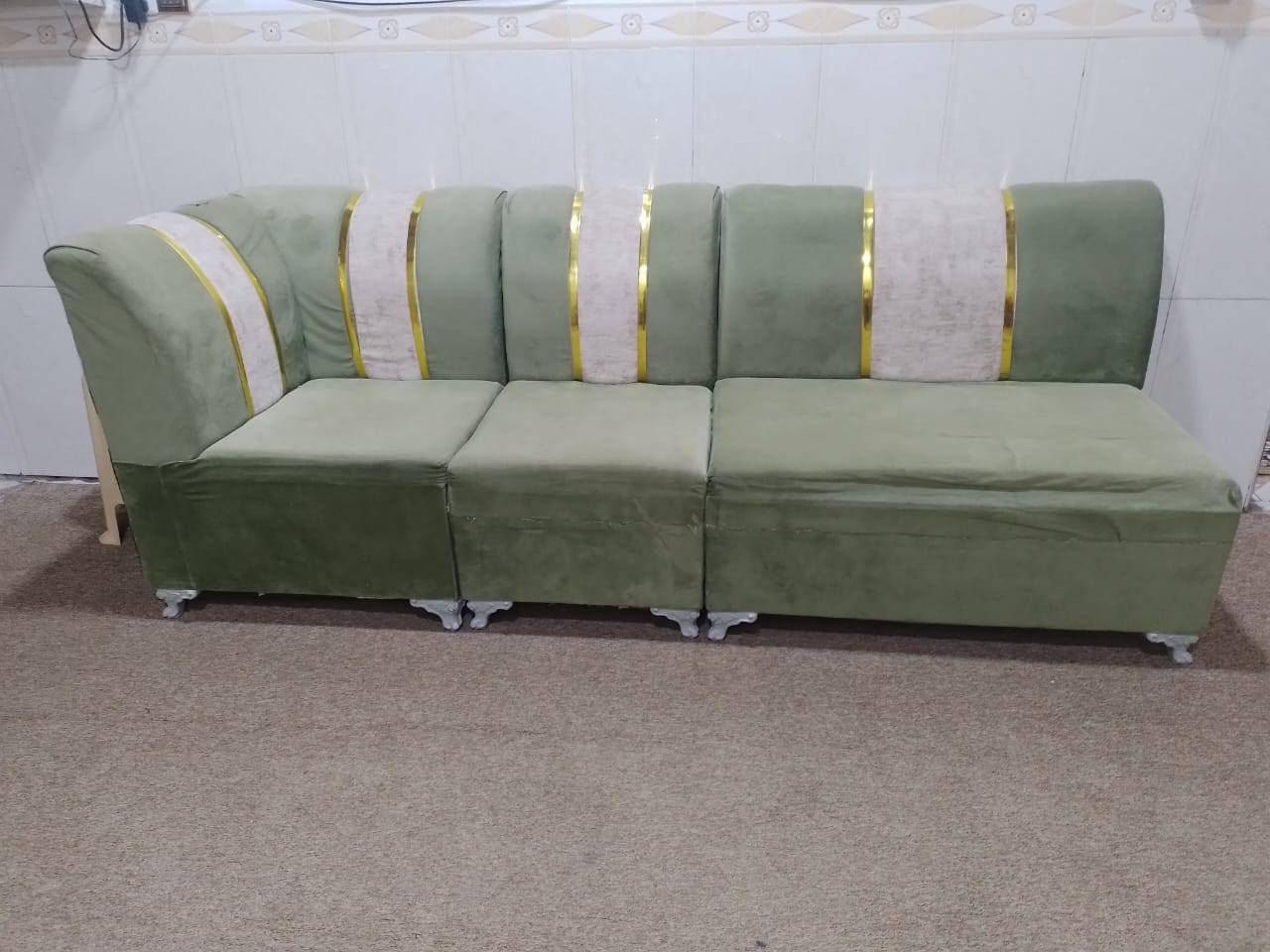 السلام عليكم
تخم للبيع 10 نفرات نضافة 100
السعر 250وبي مجال قليل
عنوان نزلت مستشة الولادة
***********
