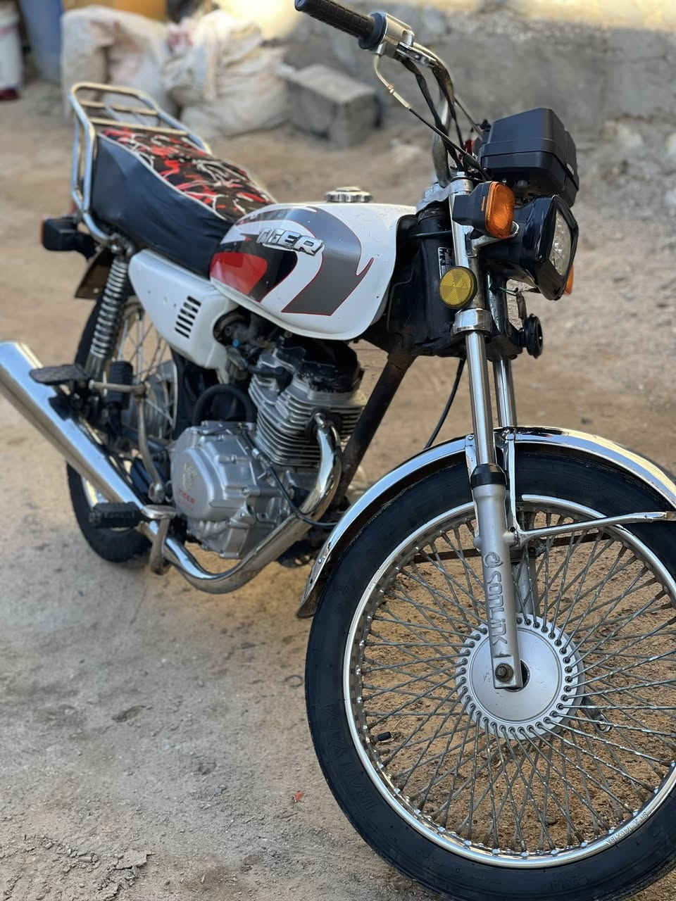 سلام عليكم للبيع اربعه كير تايكر اوراق مديل 2021جاهزه من كلشي  مكان كربلاء سعر 450وبيها مجال ***********
