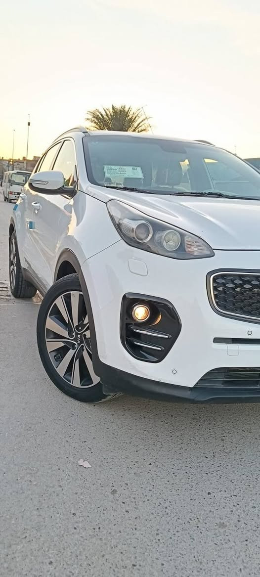 السلام عليكم سبورتج 2018 خليجي
مكفولة من الصبغ ول تبديل مكينه 2000

دوش

كير مكينه  مكفولات

مواصفات مري شفط اشاير بل مري

حساسات زراك مي دعاميه

مكان بغداد

رقم الهاتف ***********
