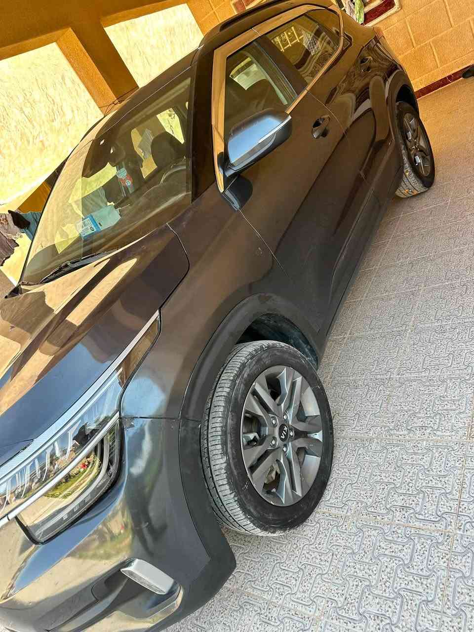 السلام عليكم
سلتوز للبيع 
موديل ٢٠٢١ 
وارد امريكي
السعر ١٣٨وبيها مجال بسيط
مكاني بغداد 
***********
