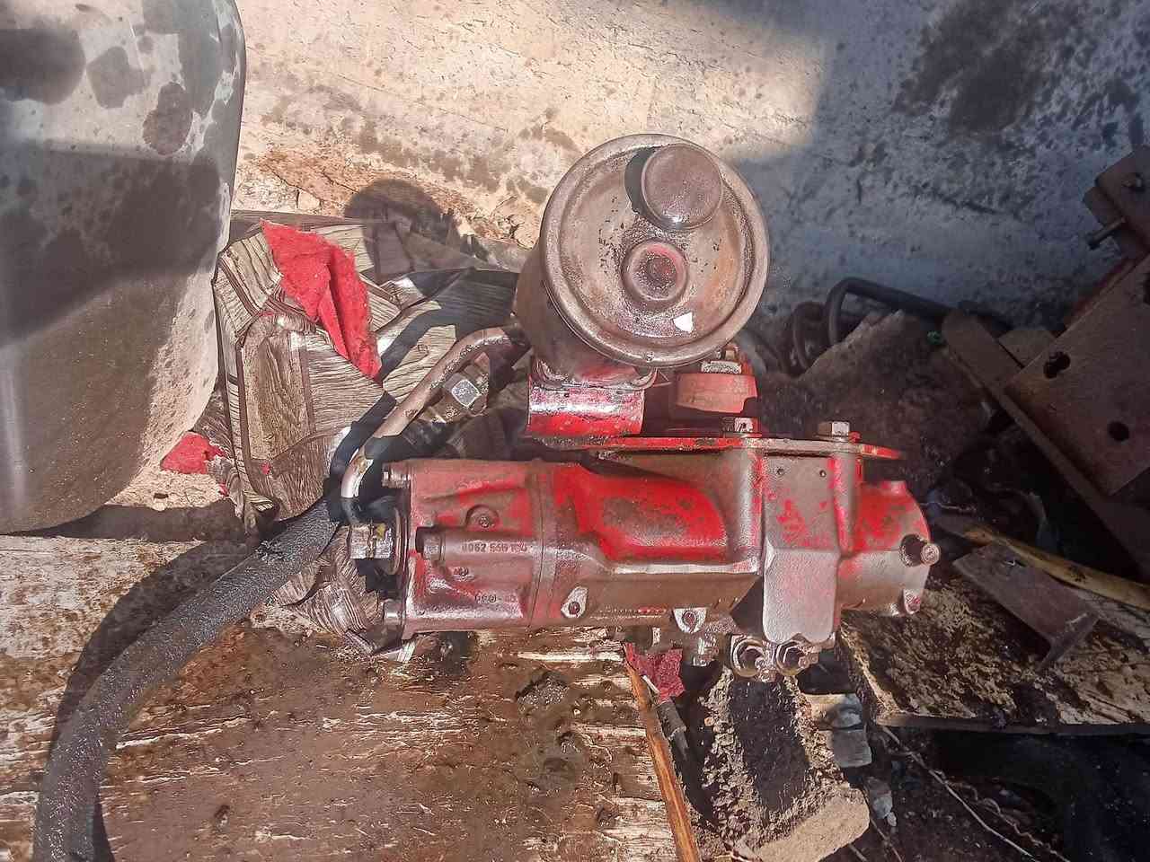 لبيع قراض مان اكسن سبرنكات مال اغجم 80 بلادي فريدكسن مال مان 82 جعمقه مال مان  كير 25 مال مان *********** مكاني بغداد ابو غريب تانكي 360 لتر  كاردن مان تك كل من سعره
